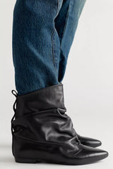 Kenda Slouch Boots