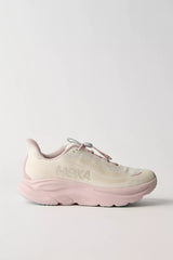 HOKA® Clifton 11 GTX Sneakers