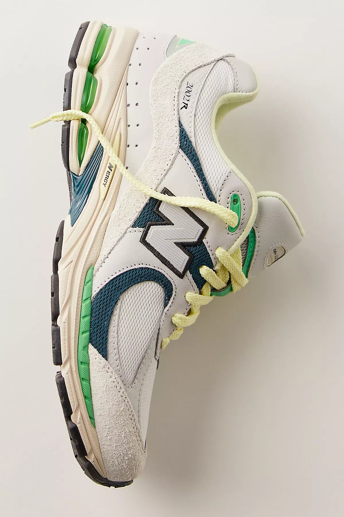 New Balance 2002r Sneakers