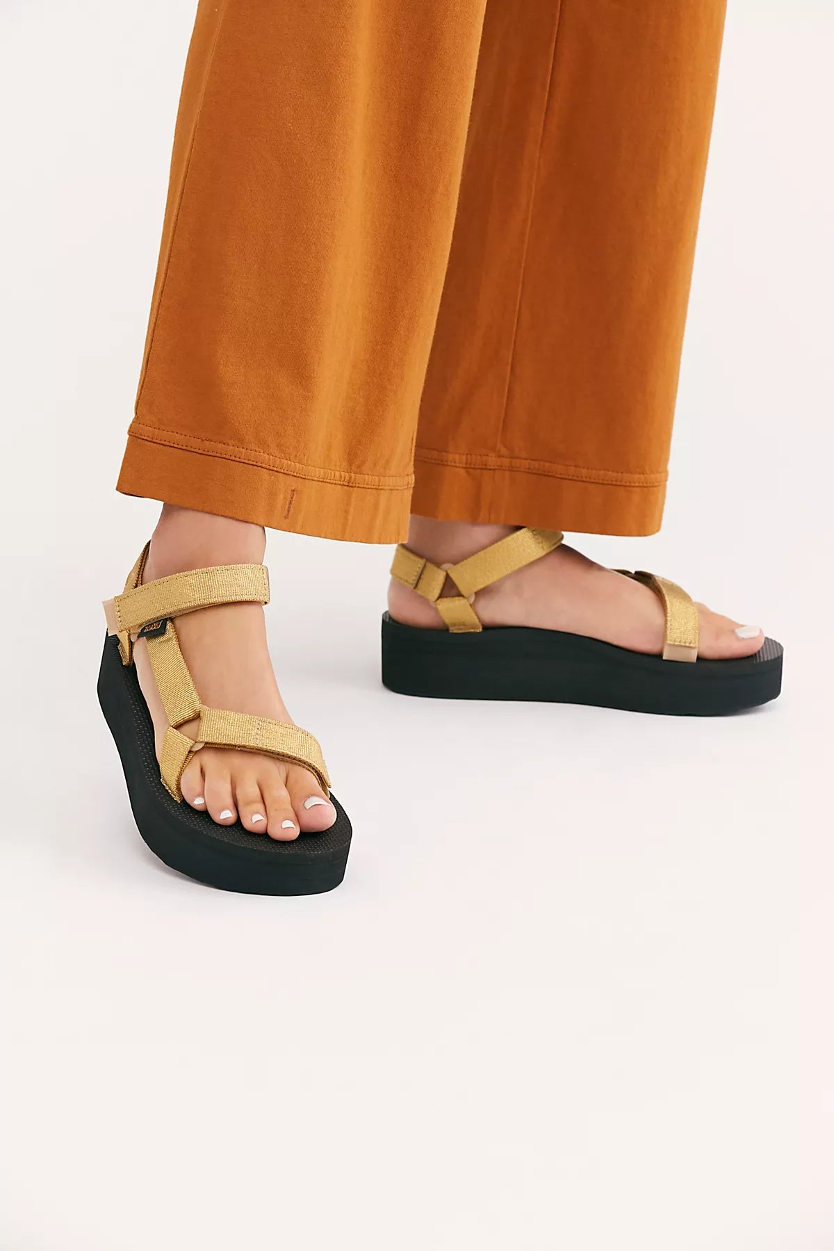 Teva Flatform Universal Sandals