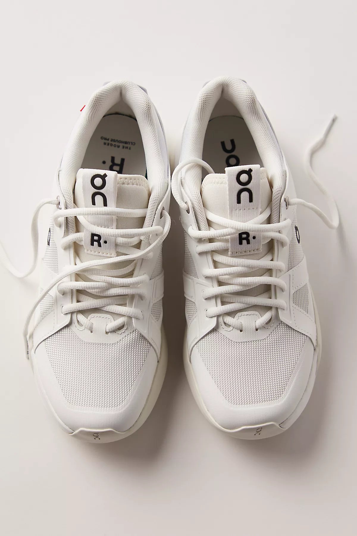 On The Roger Clubhouse Pro Sneakers