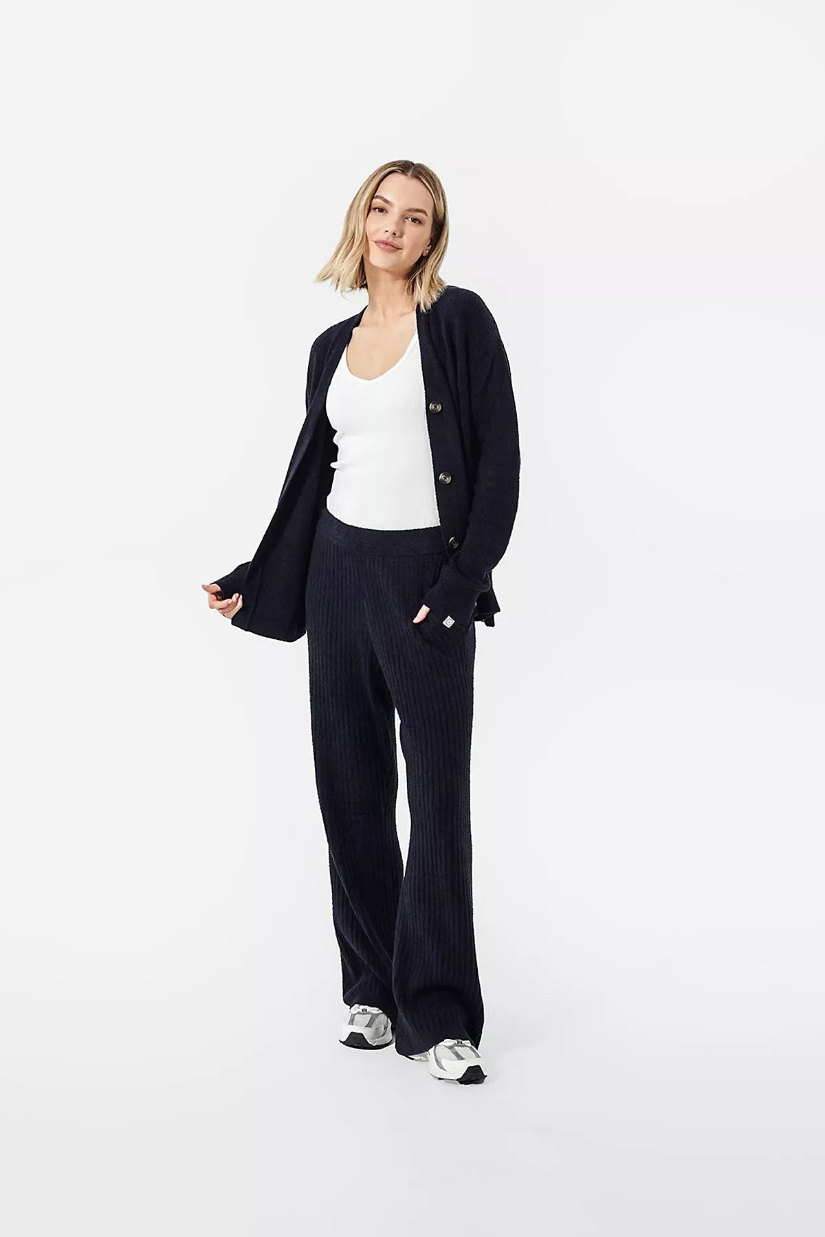 Sunday Citizen Cloud Cool Oversized Ribbed Buttoned Cardigan