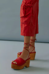 Front Row Wrap Clogs