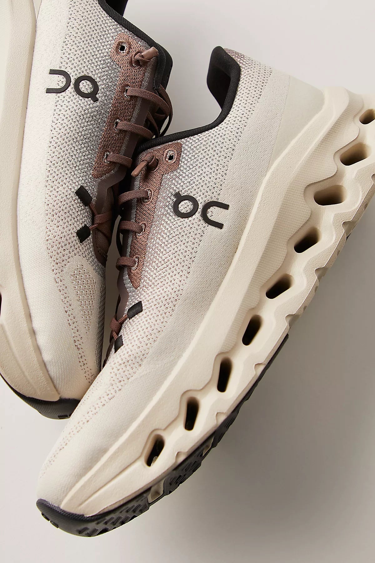 On Cloudtilt Sneakers