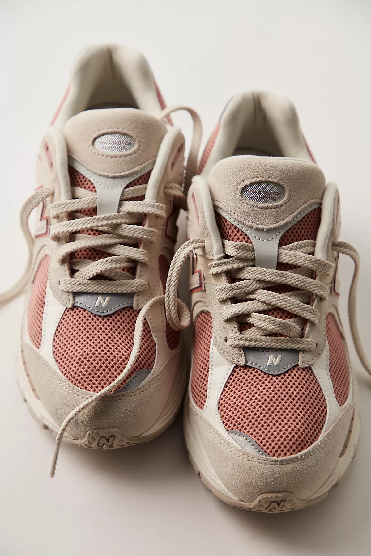 New Balance 2002r Sneakers