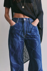 MOTHER The Lasso Sneak Printed Jeans