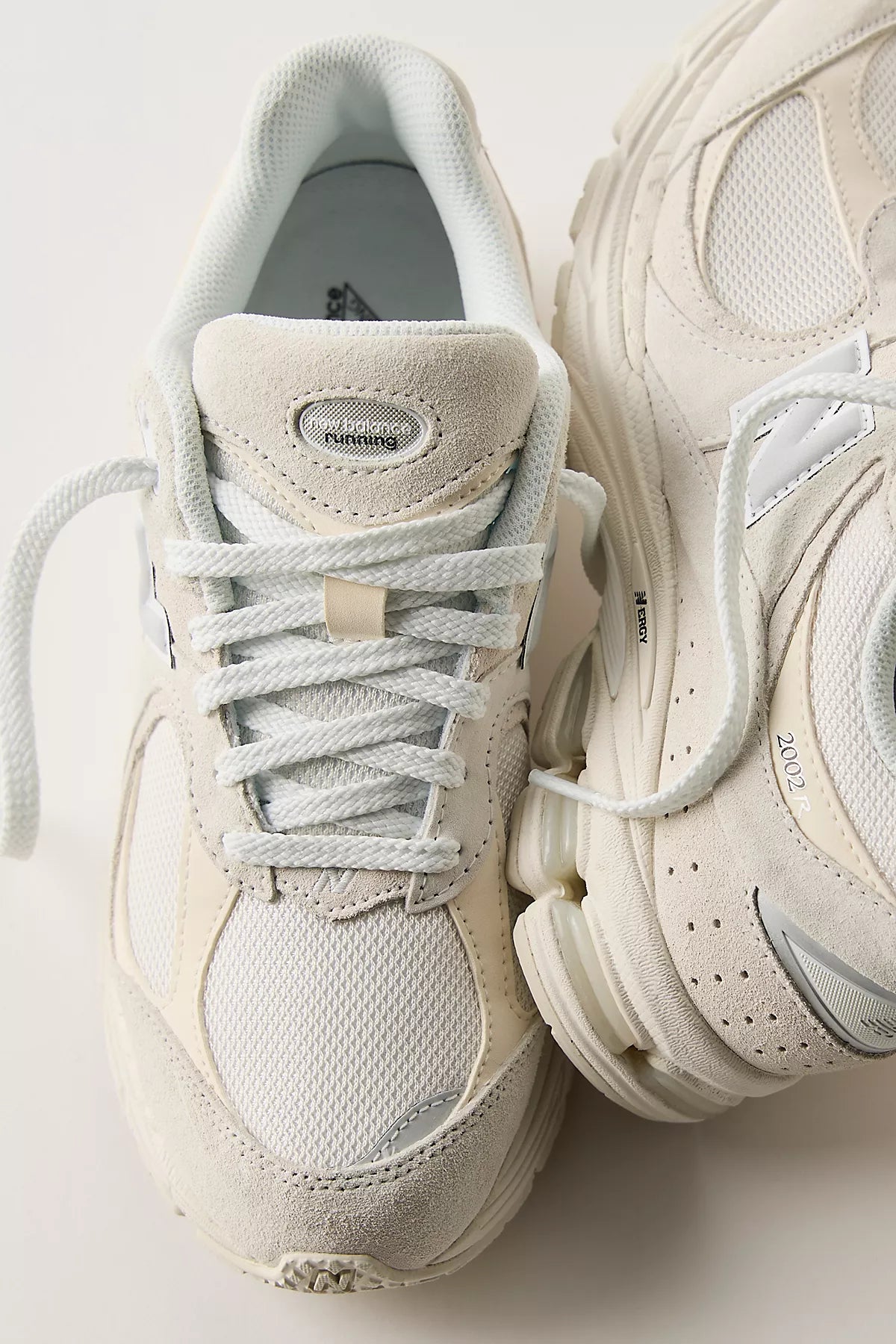New Balance 2002r Sneakers