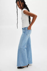MOTHER The Tomcat Roller Skimp Flare Jeans