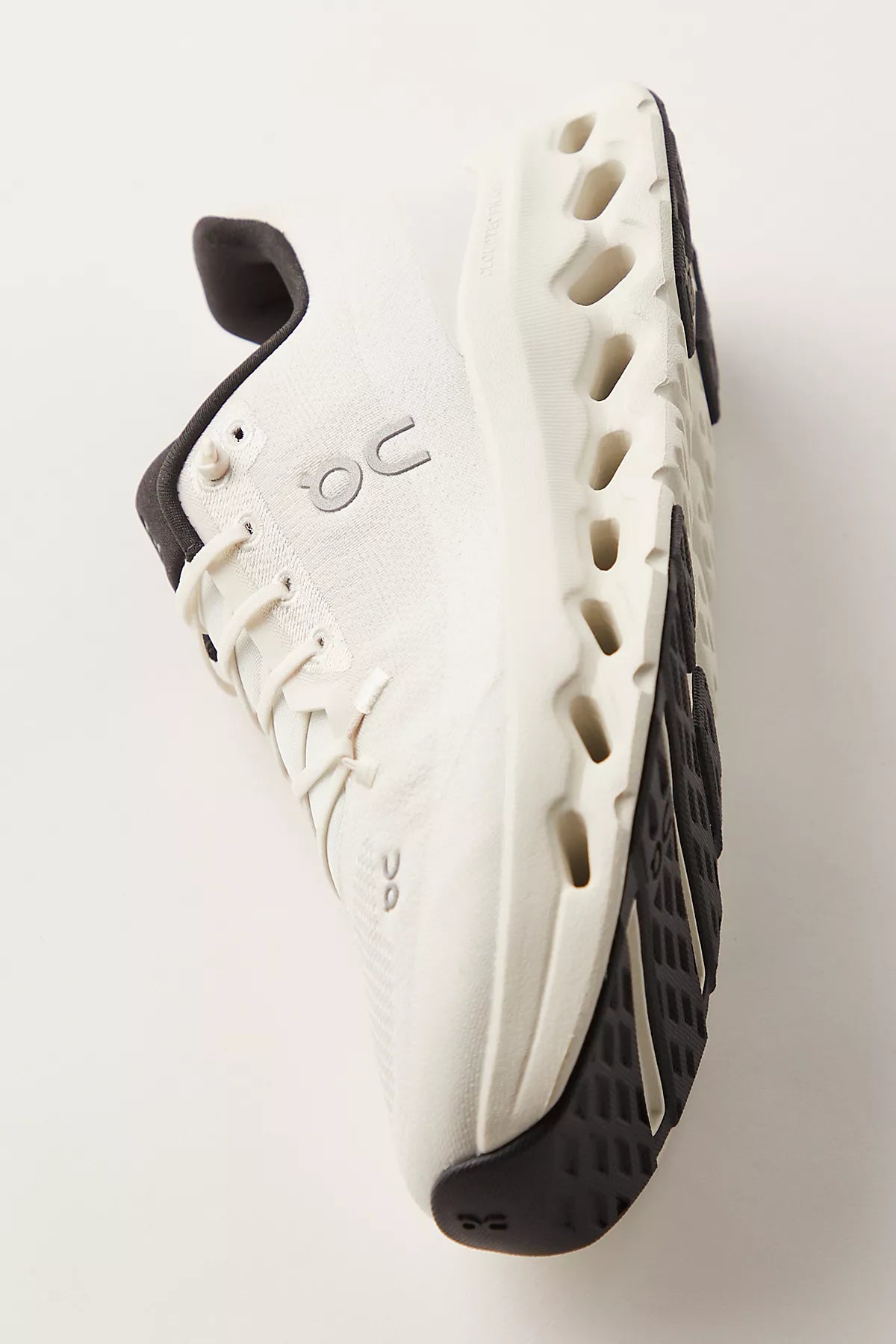 On Cloudtilt Sneakers