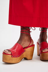 Front Row Wrap Clogs